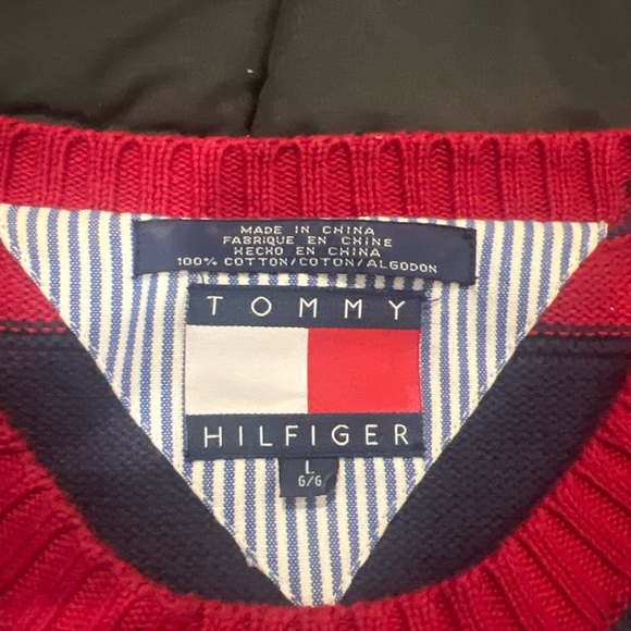 TOMMY HILFIGER Vintage Striped Cable Knit Sweater,Red/Navy Large - Picture 3 of 7